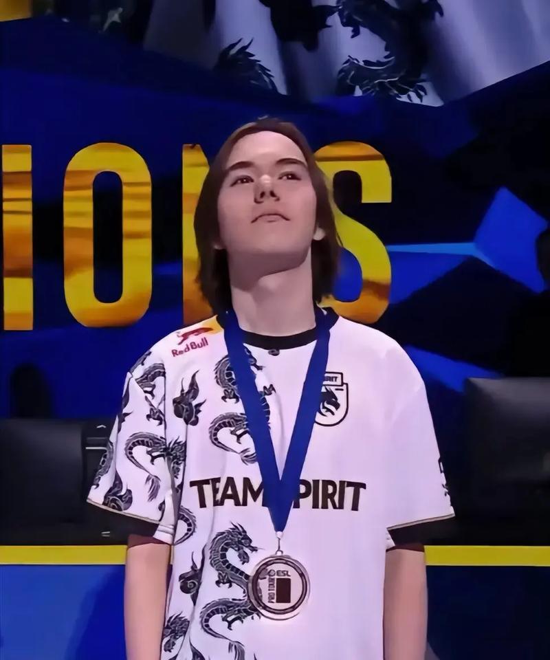 外网爆料LEC转会传闻：有中国选手在GX试训；多队想要Upset