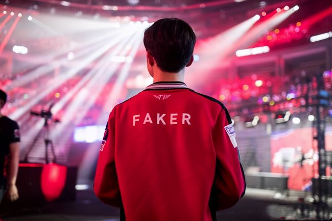 ESLOne伯明翰中国区战报：鏖战五局 iG战胜AR晋级线下赛